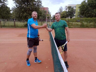 IMG-f943d31b0b3b3918c346d46a93001cfa-V