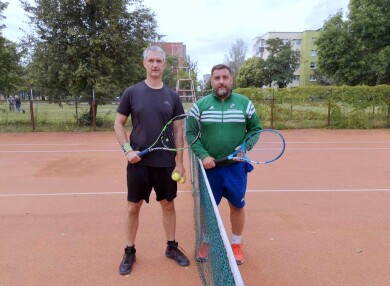 IMG-2ccd63819eea5e5b9f74f7746ad889af-V