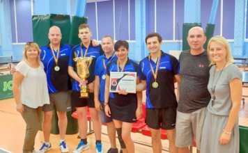 Achemos stalo tenisininkai trumfavo Lietuvos įmonių lygoje