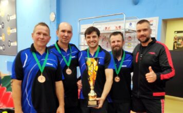 Achemos stalo tenisininkai iš Kauno grįžo su apdovanojamais